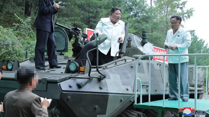 Korea Utara Gagal Luncurkan Kapal Perang, Kim Jong-un Sebut Sebagai 'Tindakan Kriminal'