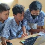 Peran Guru dalam Era Teknologi Pendidikan