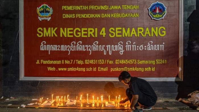 Pelaku 13 Tahun, Potret Duka Penembakan SD Tewaskan 9 Orang Duka Mendalam di SMA, Aksi Penembakan Tewaskan Banyak Siswa