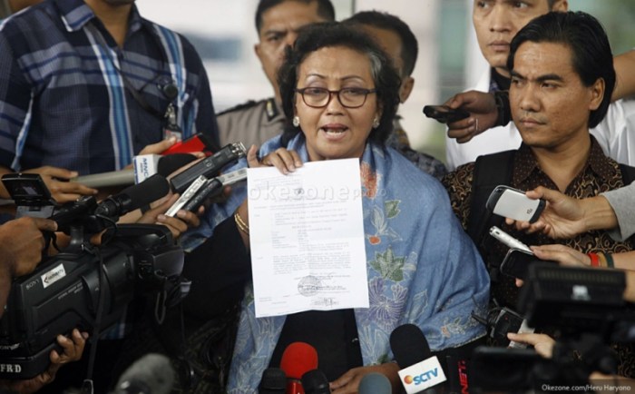 Pengacara BW Terima Ancaman Bom : Okezone Nasional Tak Ada Persoalan Hukum, Abraham Samad Minta Fokus pada Isu Substansi