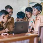 Edukasi Terbaru Berbasis Digital yang Disukai Generasi Muda