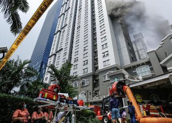 20 Penghuni Dirujuk ke Rumah Sakit Akibat Kebakaran Apartemen Mediterania