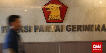 Ketua DPRD Kepri Disanksi Gerindra Karena Naik Moge Tanpa Helm dan SIM