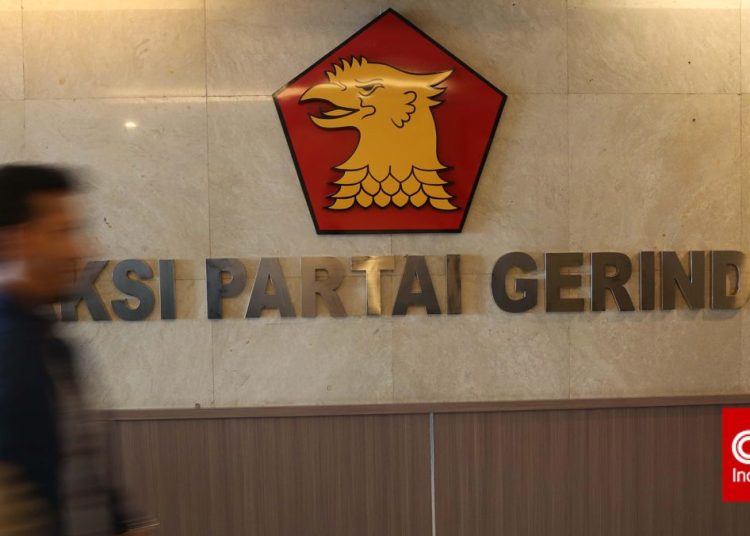 Ketua DPRD Kepri Disanksi Gerindra Karena Naik Moge Tanpa Helm dan SIM