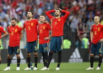 Legenda Barcelona Terjerat Insider Trading dan Dikenakan Denda Besar