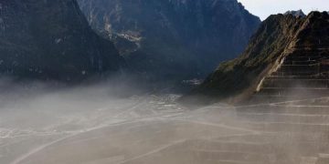 Presiden RI dan Dunia Terkejut dengan Penipuan Gunung Emas