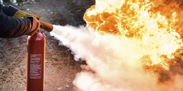 Polisi Temukan Pecahan Diduga Bom Molotov di Lokasi Kebakaran Kampus USK Aceh