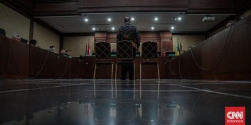 Dua Hakim Dissenting Minta Eks Konsultan Nadiem Dibebaskan