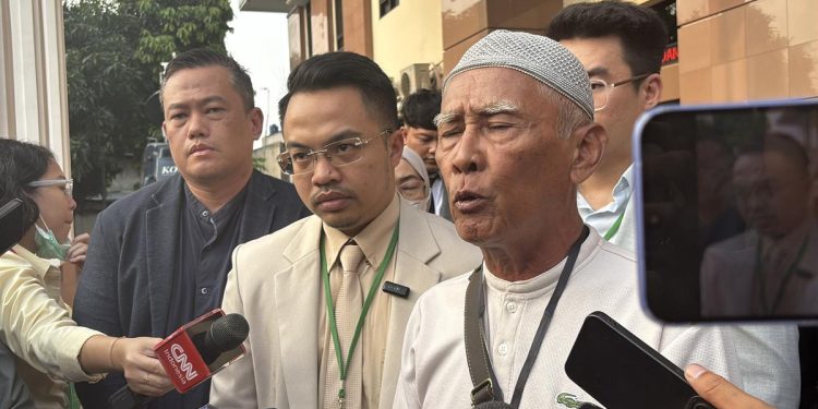 Keluarga Kacab Bank Kecewa Vonis TNI, Minta Oditur Ajukan Banding