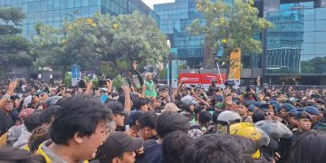 Klakson Bersahutan Jadi Simbol Perlawanan Mahasiswa di Jakarta