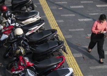 Upaya Pemprov DKI untuk Menyediakan Parkir Khusus Ojol di Kawasan Komersial Jakarta