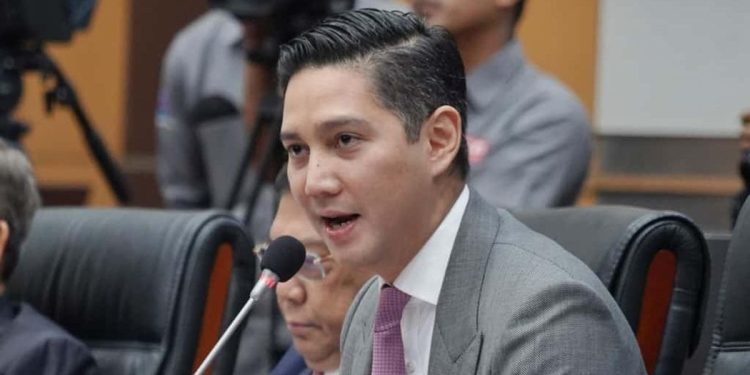 Fraksi Gerindra Menyatakan Budi Djiwandono Tidak Meminta Awasi Pergerakan Gibran