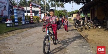 Dorongan Bupati Natuna untuk Sekolah Satu Atap di Wilayah Terpencil