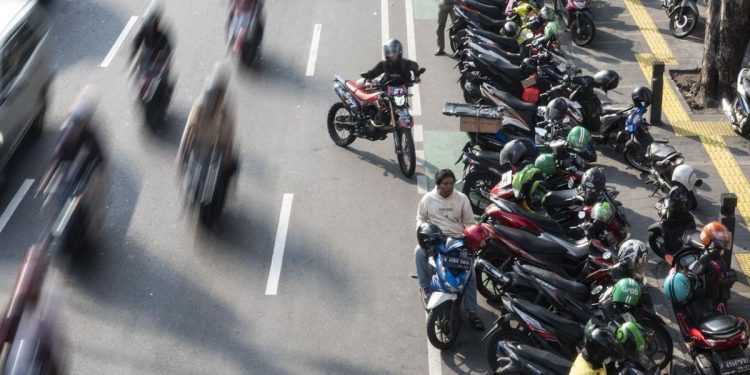 Viral Pengemudi Ojol Meminta Motor Tidak Diangkut, Dishub DKI Berkomentar