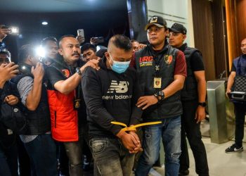 Roy Suryo dan Dokter Tifa Dibebaskan, Jokowi Turun Tangan