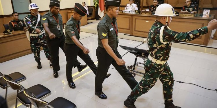 Keluarga Kacab Bank Kecewa TNI Terdakwa Pembunuhan Terima Vonis 13 Tahun