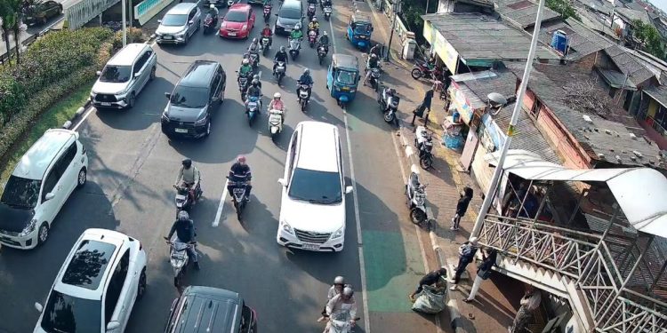 Hari Pertama Sekolah, Kemacetan Lalu Lintas di Jakarta