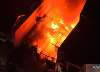 Kebakaran di Pulogadung Menewaskan 1 Penghuni Rumah