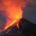 Erupsi Gunung Karangetang Sulut Semburkan Lava Pijar Setinggi 400 Meter