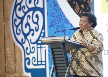 Wamendagri Ribka Haluk Minta Pemda Utamakan Pendidikan