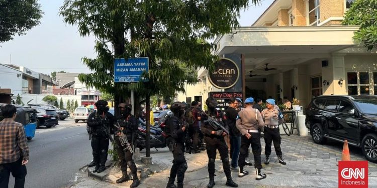Polisi Geledah Mal Mewah di Jaksel Terkait Kasus Korupsi dan TPPU