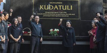 Sorotan Profesionalitas Tentara di 30 Tahun Kudatuli oleh Andi Widjajanto