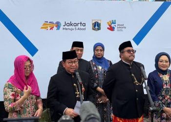 Jembatan Gembok Cinta Rasuna Didirikan di Atas Sungai Cideng