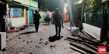 Polisi Diserang Saat Menyelamatkan Wanita yang Disekap di Kendari