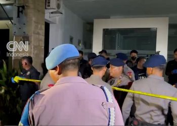 Penggeledahan Ruko di Cipete oleh Tim Tipikor