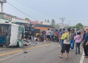 Detik-detik Kecelakaan Fatal di Sibolangit Sumut Diduga Karena Rem Tidak Berfungsi