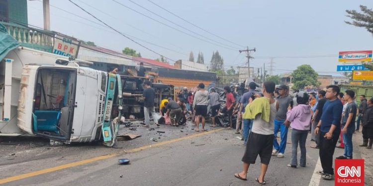 Detik-detik Kecelakaan Fatal di Sibolangit Sumut Diduga Karena Rem Tidak Berfungsi