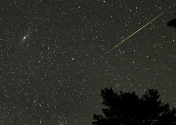Hujan Meteor Perseid Hiasi Langit Indonesia Malam Ini Jangan Lewatkan