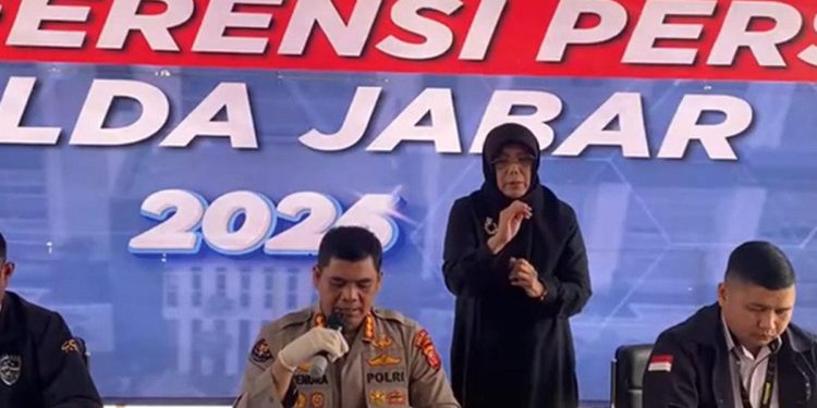 Pria Cimahi Ditangkap Setelah Buat Video AI Prabowo Ini Modusnya