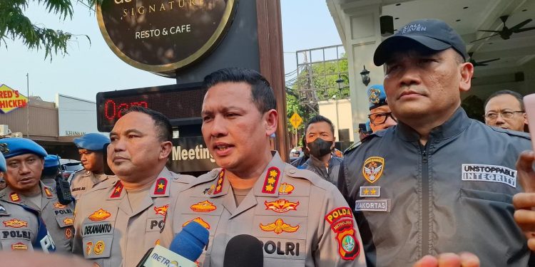 Polisi Minta Publik Tidak Berspekulasi tentang Pagar Mal Jakarta yang Aman dan Kondusif