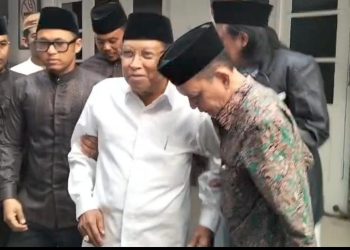 Kiai Said Aqil Adakan Salat Hajat Bersama Gus Kikin Menjelang Pemilihan Ketum PBNU