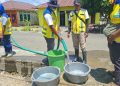 Kementerian PU Tersalurkan 8000 Liter Air Bersih untuk Halmahera Timur