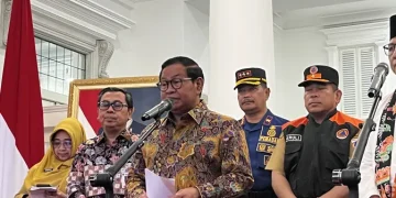 Strategi Meredakan Abu Vulkanik Anak Krakatau di Jakarta