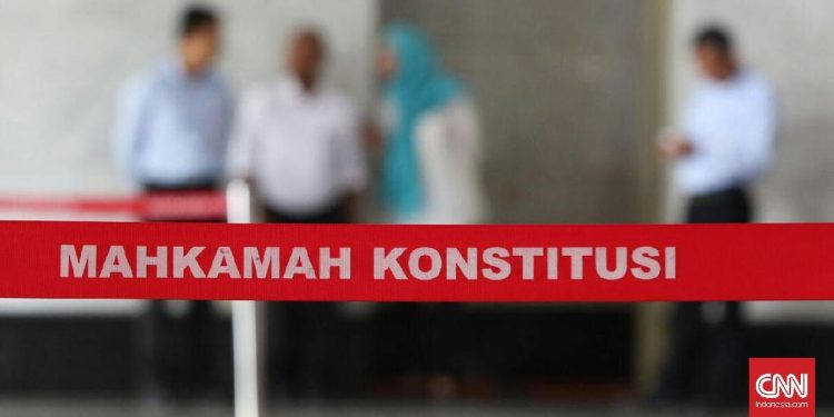 Praperadilan Roy Suryo Digugat ke Mahkamah Konstitusi