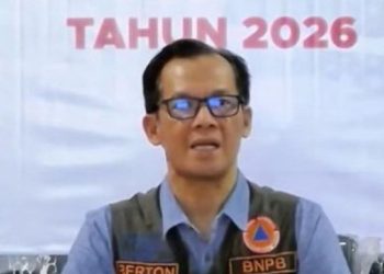 Anak Krakatau Erupsi, BNPB Himbau Warga Banten-Lampung Tak Panik soal Tsunami