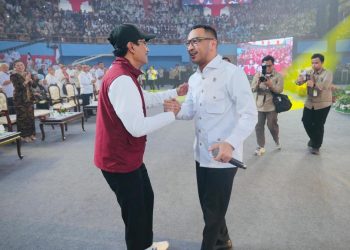 Giring Ajak Siswa Sekolah Rakyat Untuk Ciptakan Lagu