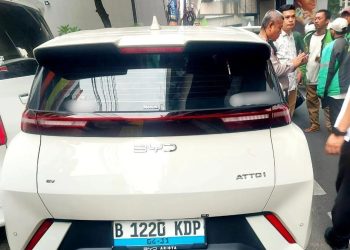 Kronologi Kecelakaan Beruntun 4 Mobil dan Ojol di Jaksel