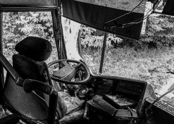 Tank Hajar Motor Mobil dan Gerobak Las di Palmerah1 Orang Tewas