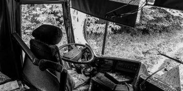 Tank Hajar Motor Mobil dan Gerobak Las di Palmerah1 Orang Tewas