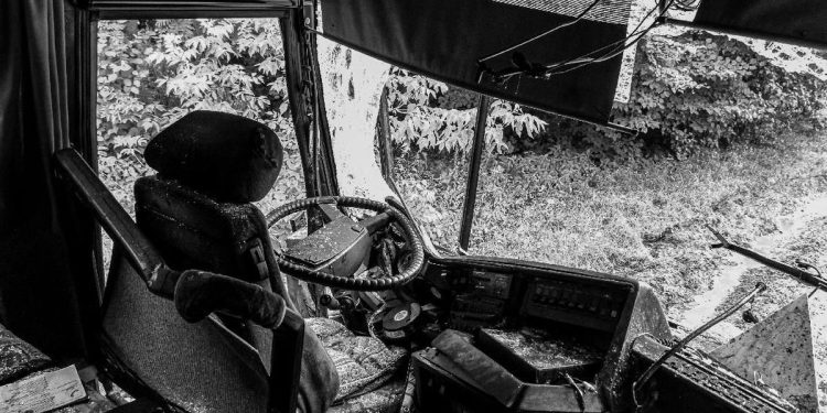 Tank Hajar Motor Mobil dan Gerobak Las di Palmerah1 Orang Tewas