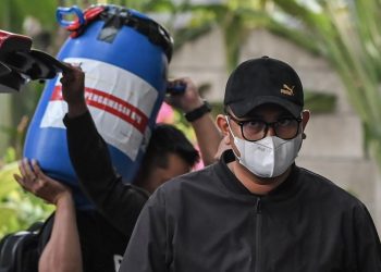 Bupati Klaten Simpan 934 Juta Rupiah Hasil Korupsi dalam Tong