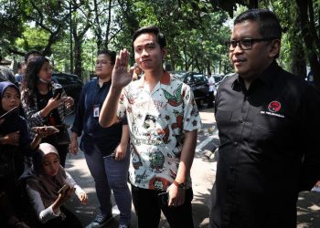 PDIP Dukung PKS Selidiki Polemik Ijazah Wapres Gibran di DPR