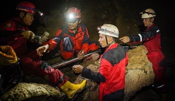 Mencari Harapan Air Bersih dari Perut Bumi di Gunungkidul