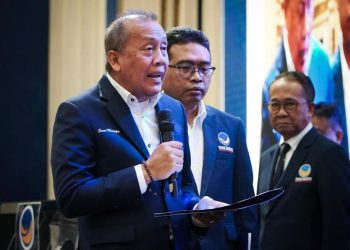 Cek Kabar Anggota DPR Tonny Tesar Usul Pemakzulan Gibran dari Partai Nasdem