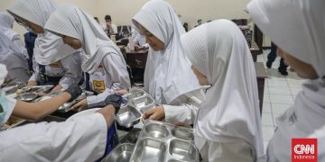 Prasmanan di Sekolah sebagai Upaya Menekan Limbah Makanan