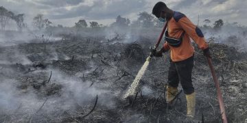 Bandara H Asan Sampit Tutup Total Bulan Oktober Karena Asap Kebakaran Hutan dan Lahan